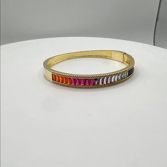 5050. Elegant Multicolor Gold Bracelet